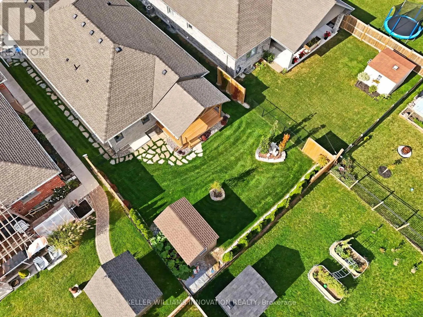 16 FORBES CRESCENT