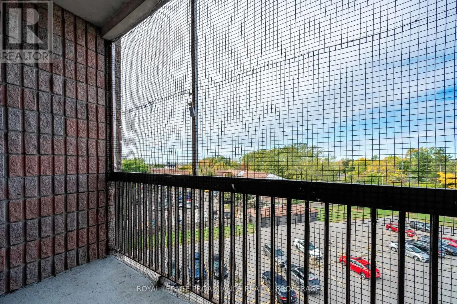 510 - 17 ELDON HALL PLACE, #510
