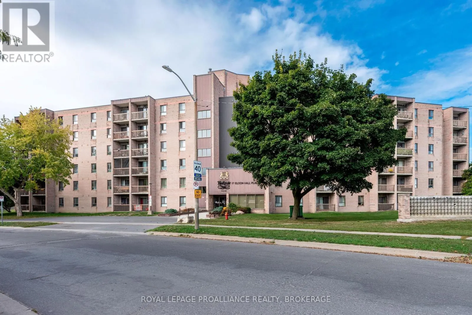 510 - 17 ELDON HALL PLACE, #510