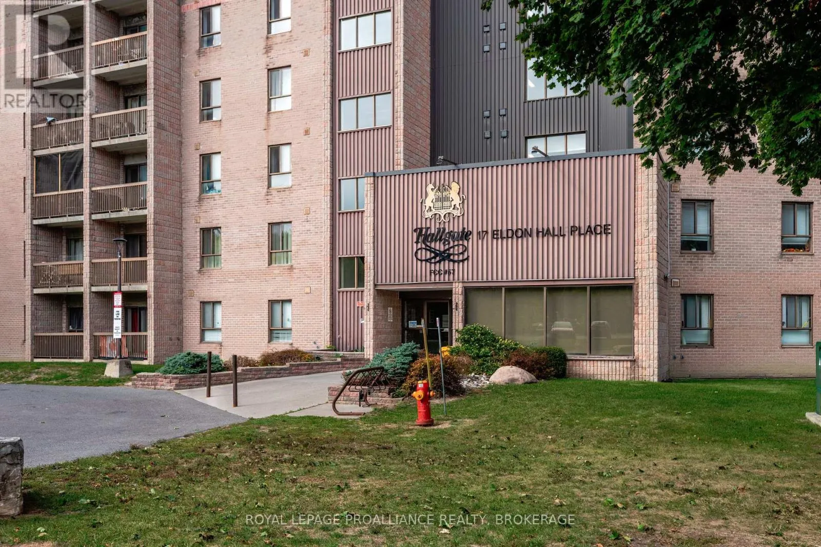 510 - 17 ELDON HALL PLACE, #510