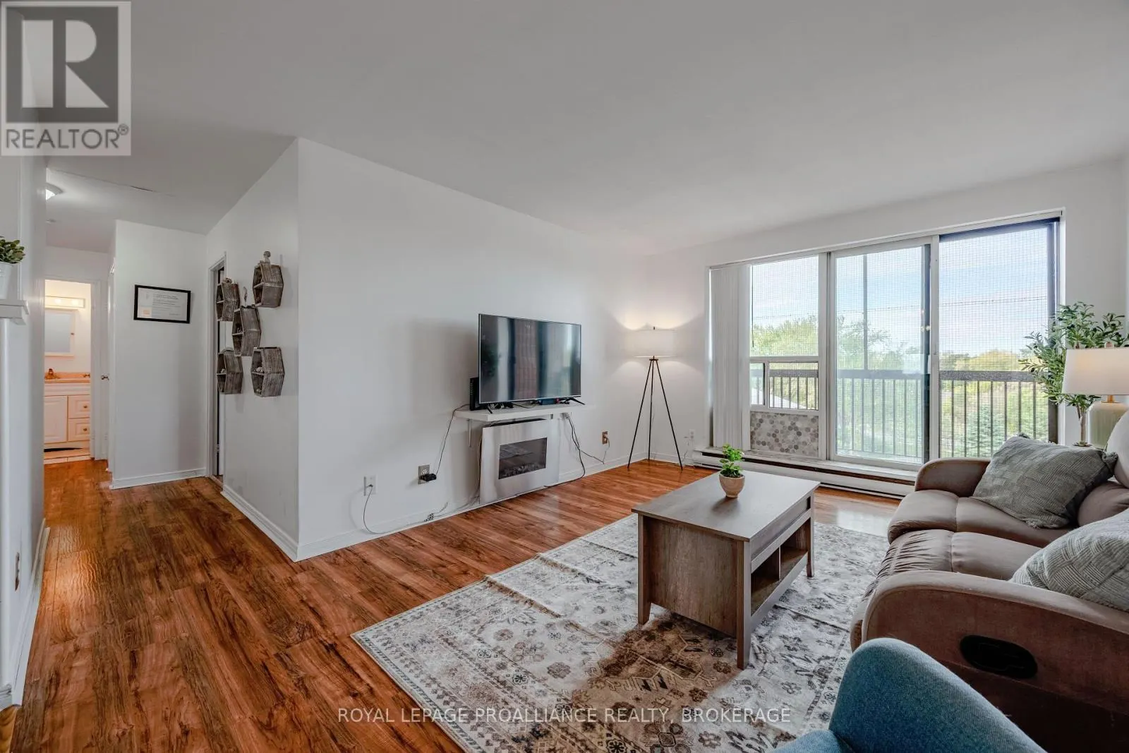510 - 17 ELDON HALL PLACE, #510