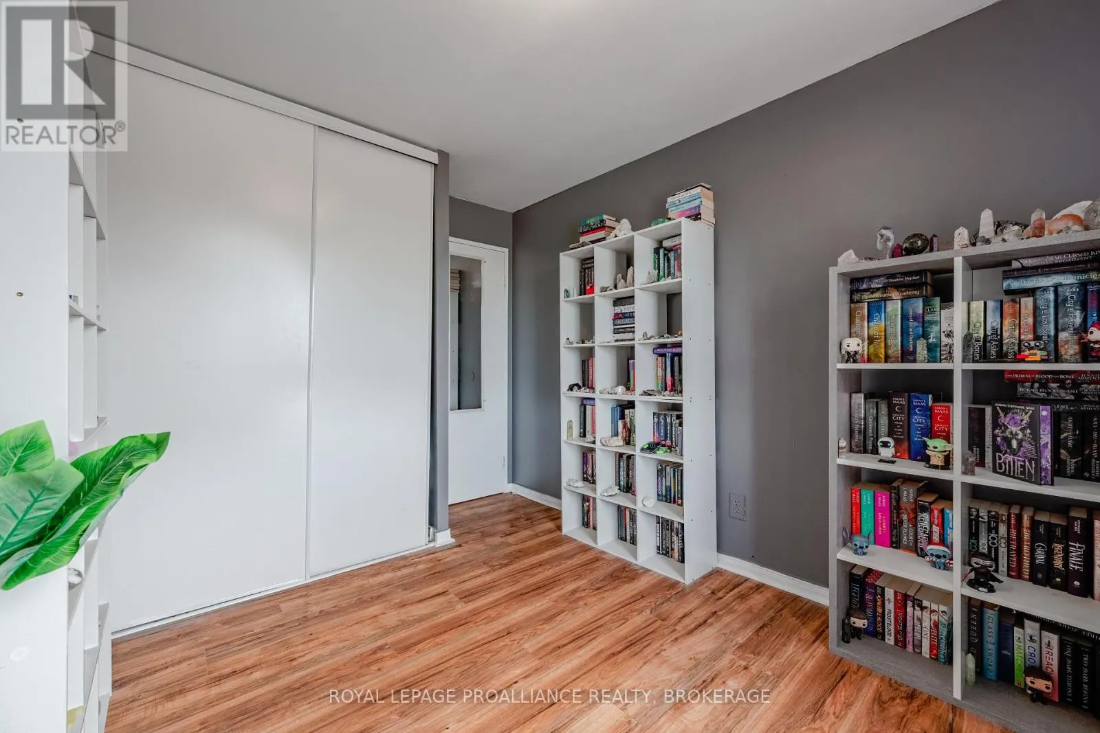 510 - 17 ELDON HALL PLACE, #510