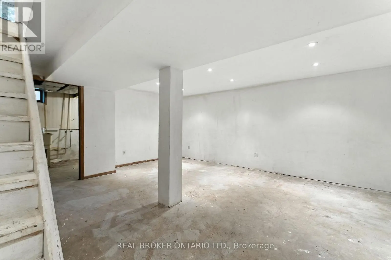 U6 - 258 RICHARDSON DRIVE