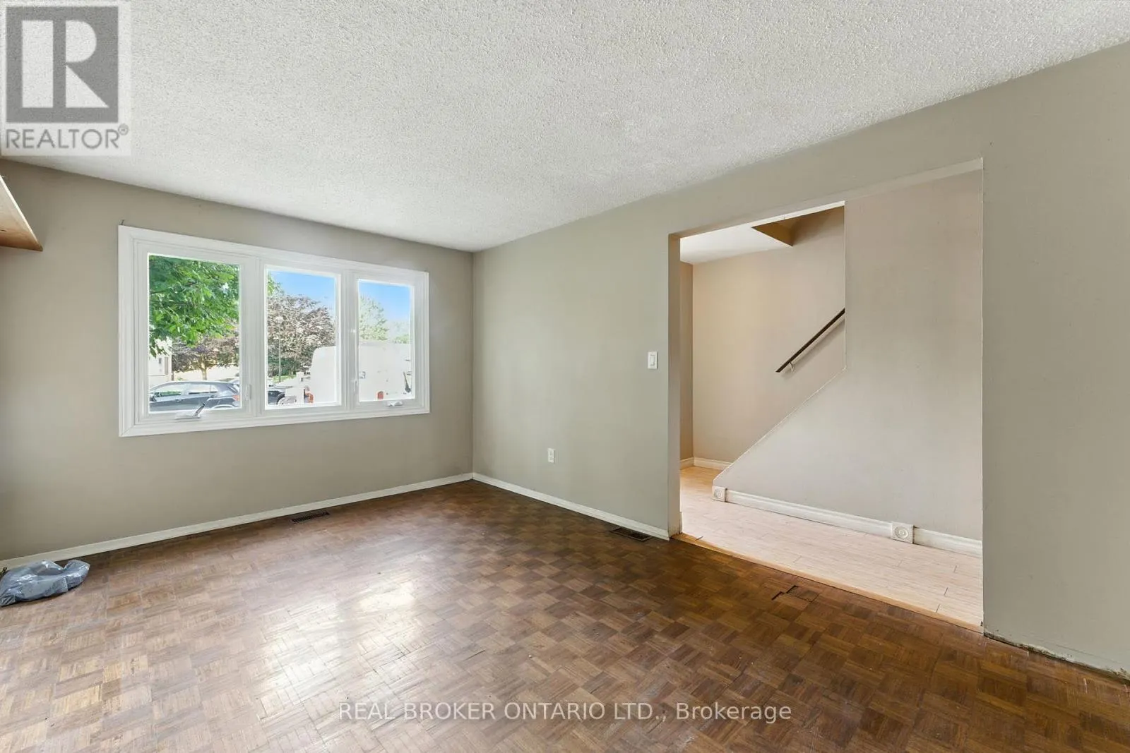 U6 - 258 RICHARDSON DRIVE