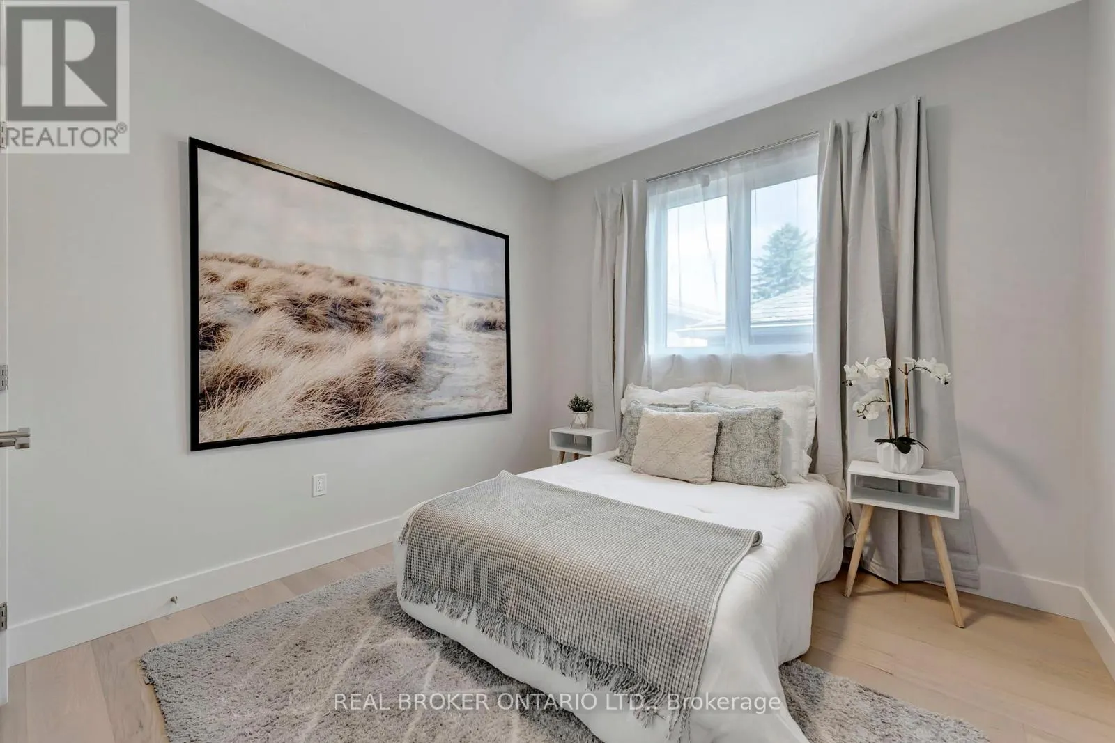 128 LISGAR AVENUE