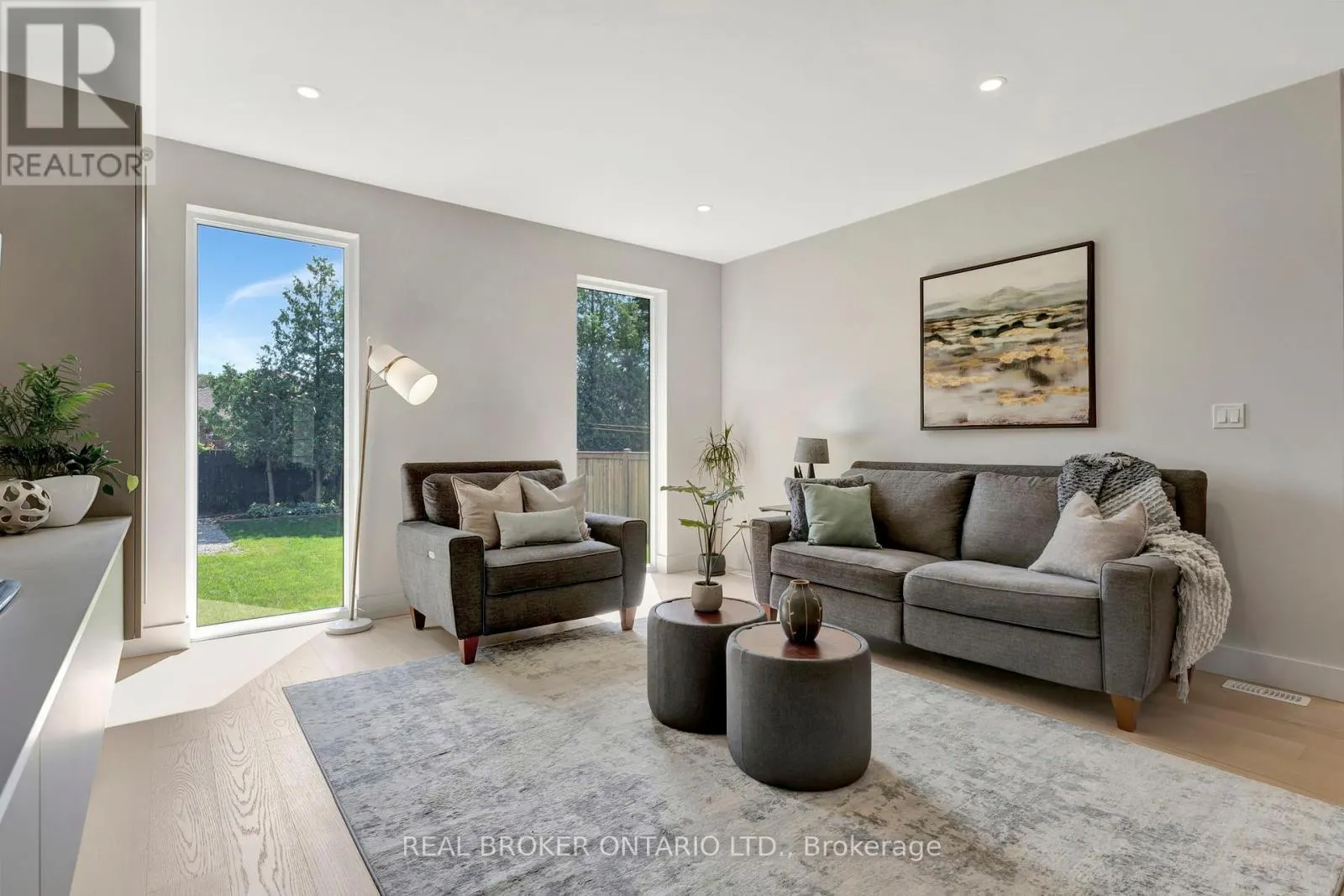 128 LISGAR AVENUE