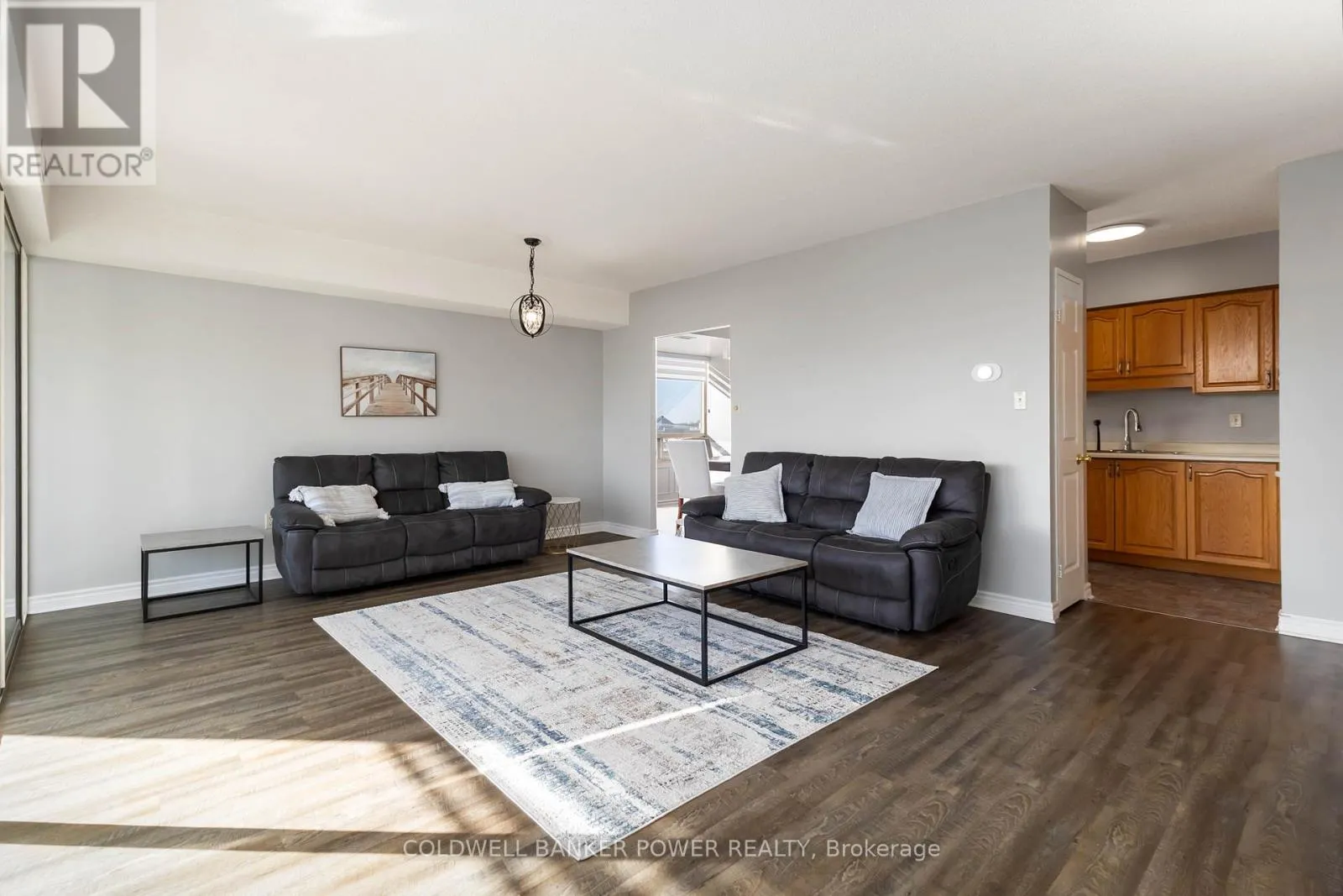 606 - 744 WONDERLAND ROAD S, #606