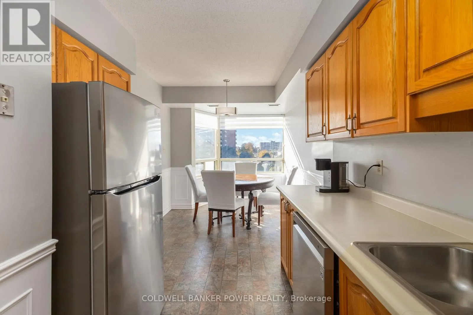 606 - 744 WONDERLAND ROAD S, #606