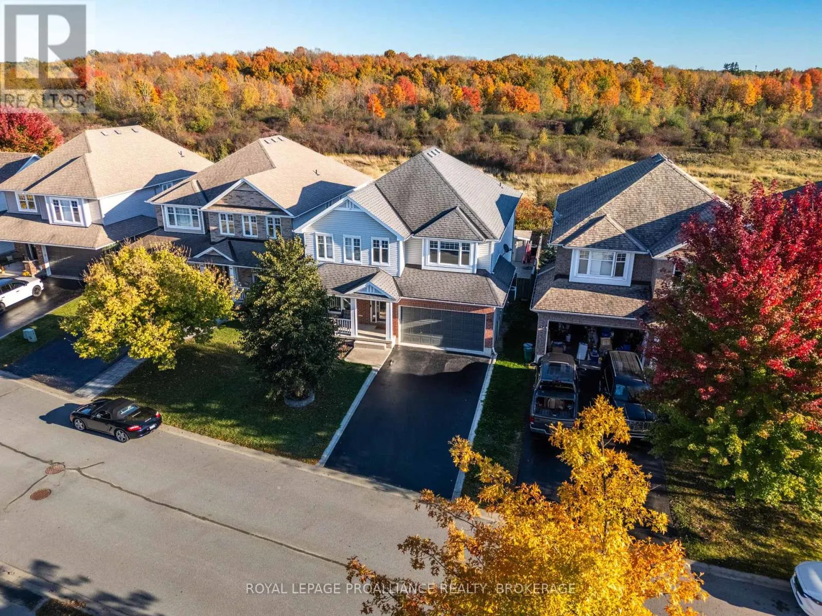 675 FIELDSTONE DRIVE