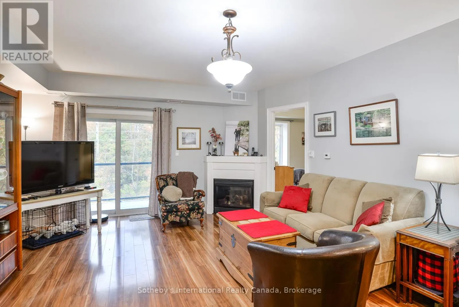 407 - 391 JAMES STREET W, #407