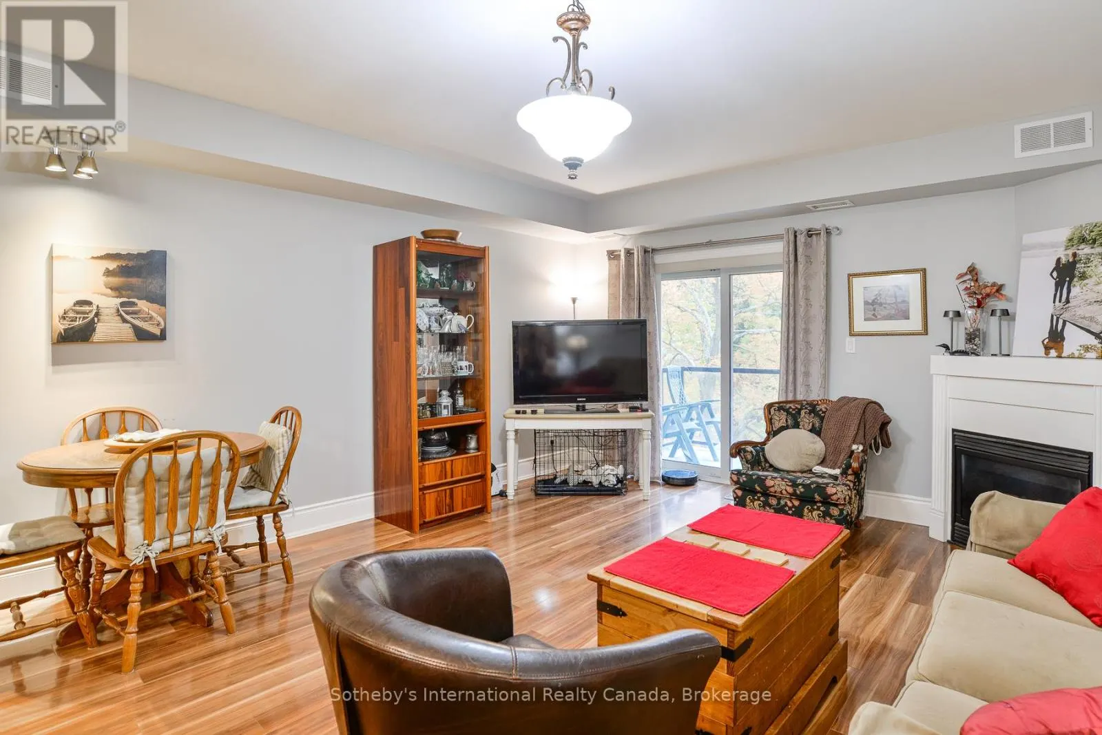 407 - 391 JAMES STREET W, #407