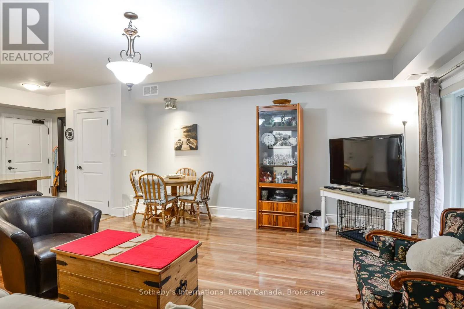 407 - 391 JAMES STREET W, #407