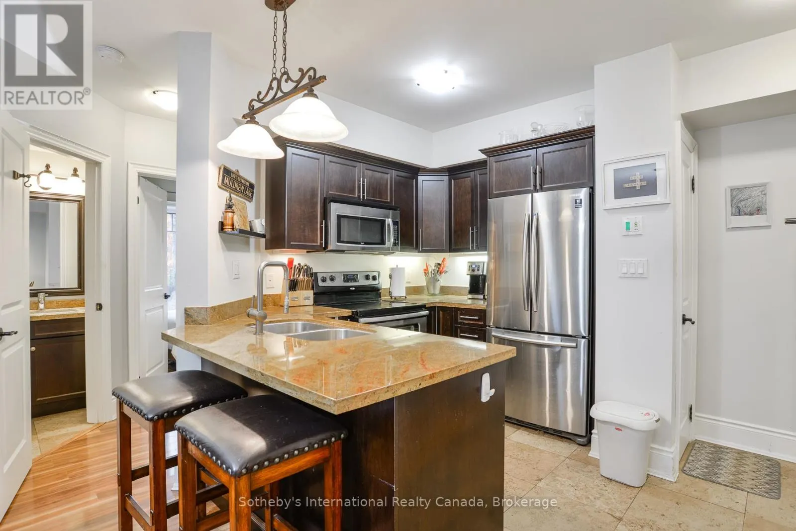 407 - 391 JAMES STREET W, #407