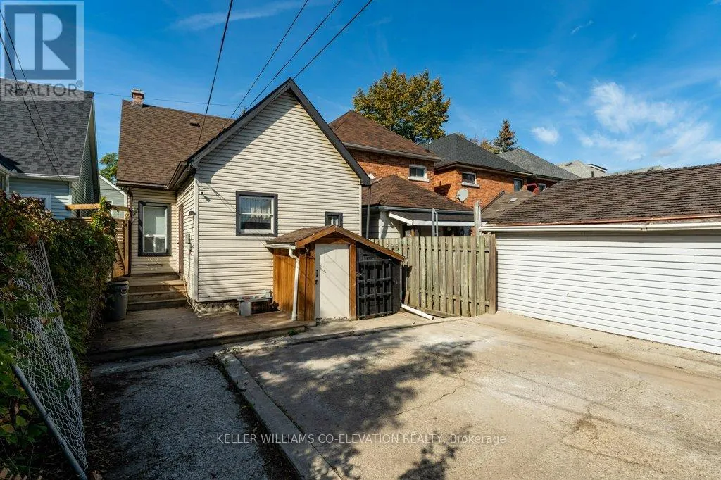 14 MINTO AVENUE