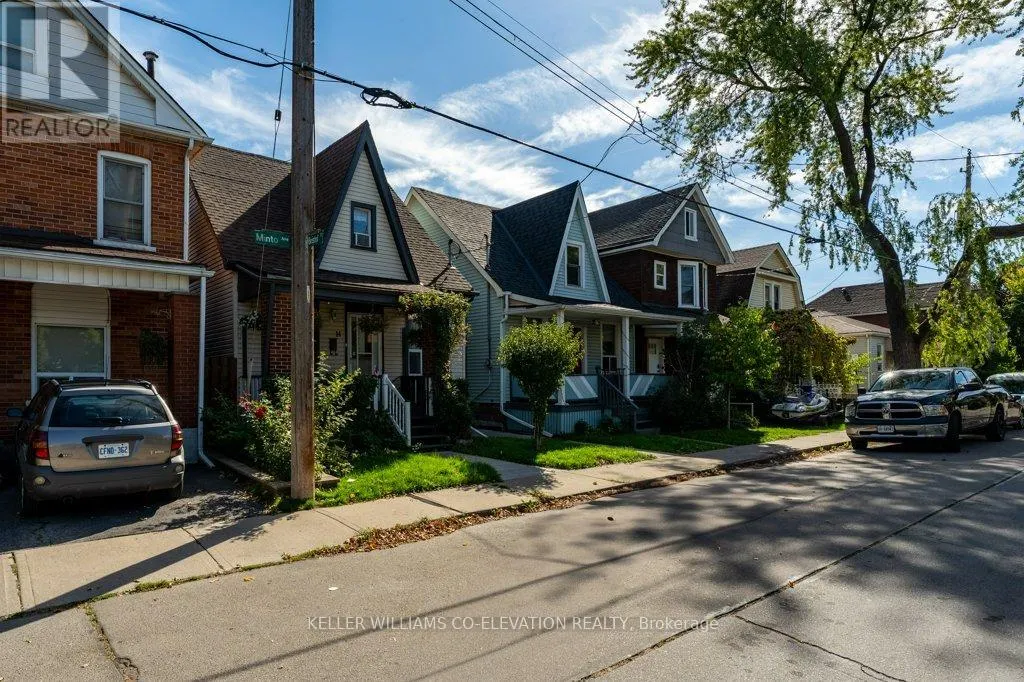 14 MINTO AVENUE