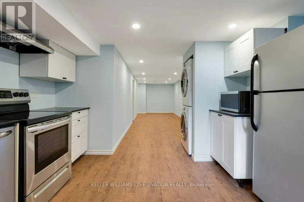 14 MINTO AVENUE
