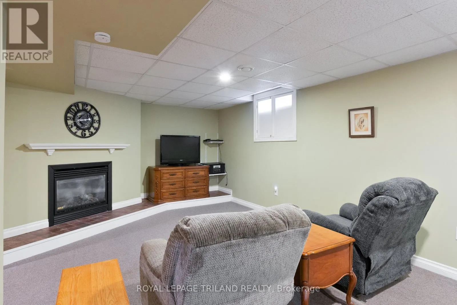 725 ST STEPHENS DRIVE