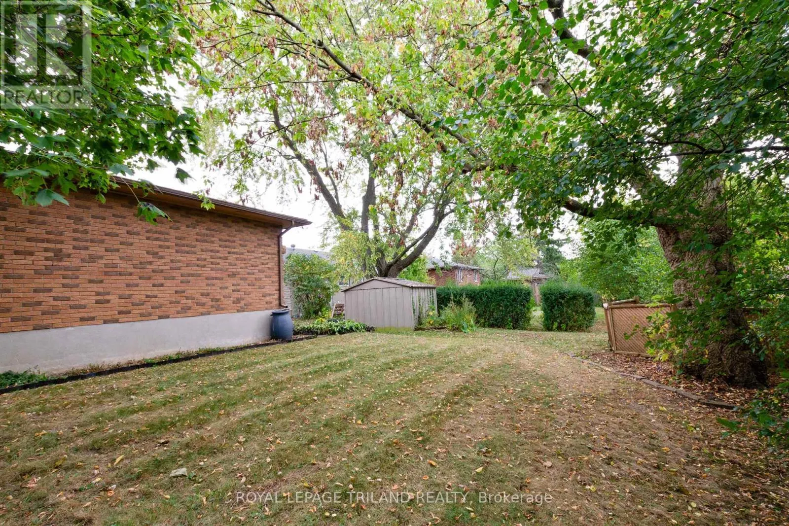 725 ST STEPHENS DRIVE