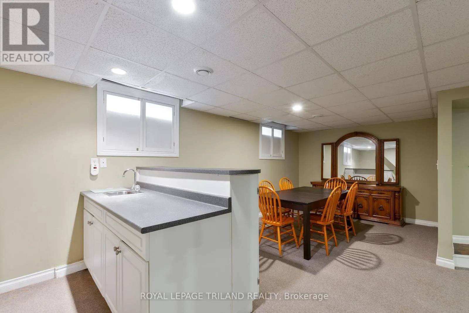 725 ST STEPHENS DRIVE