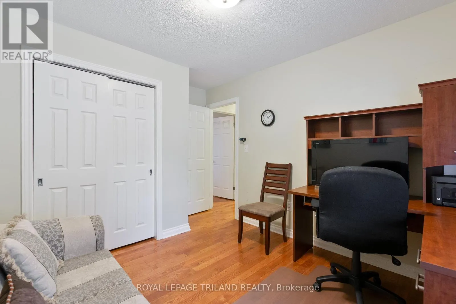 725 ST STEPHENS DRIVE