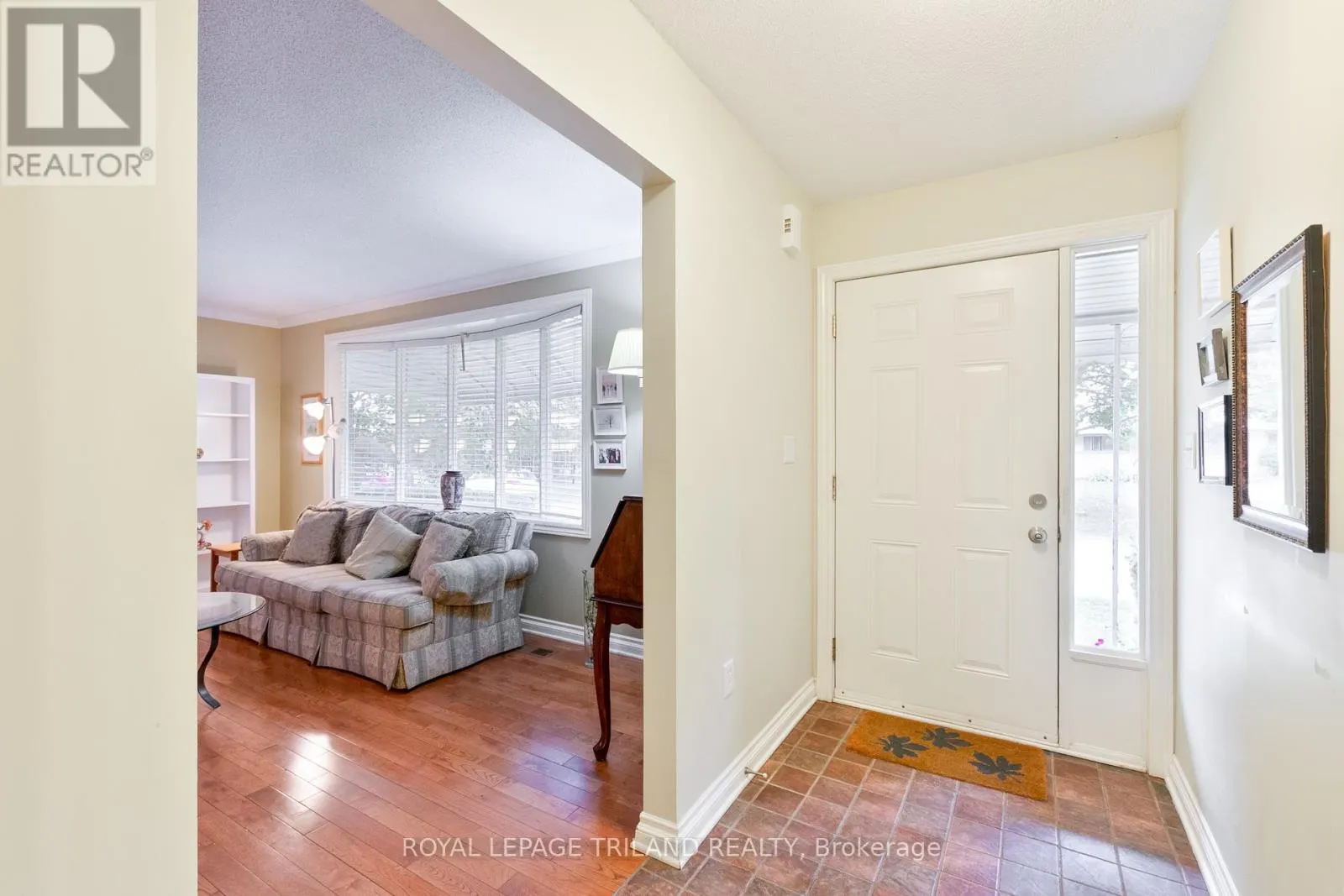 725 ST STEPHENS DRIVE