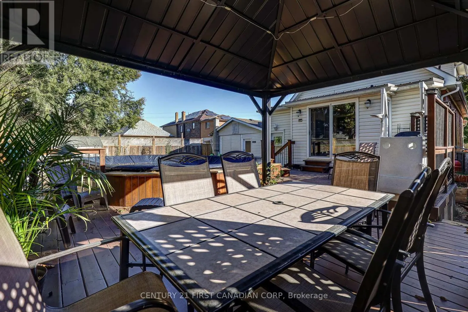 145 ARUNDELL STREET