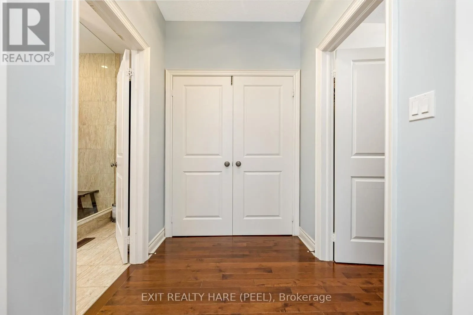 17 ANDERSON AVENUE