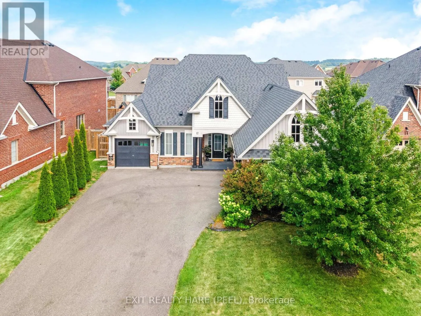 17 ANDERSON AVENUE