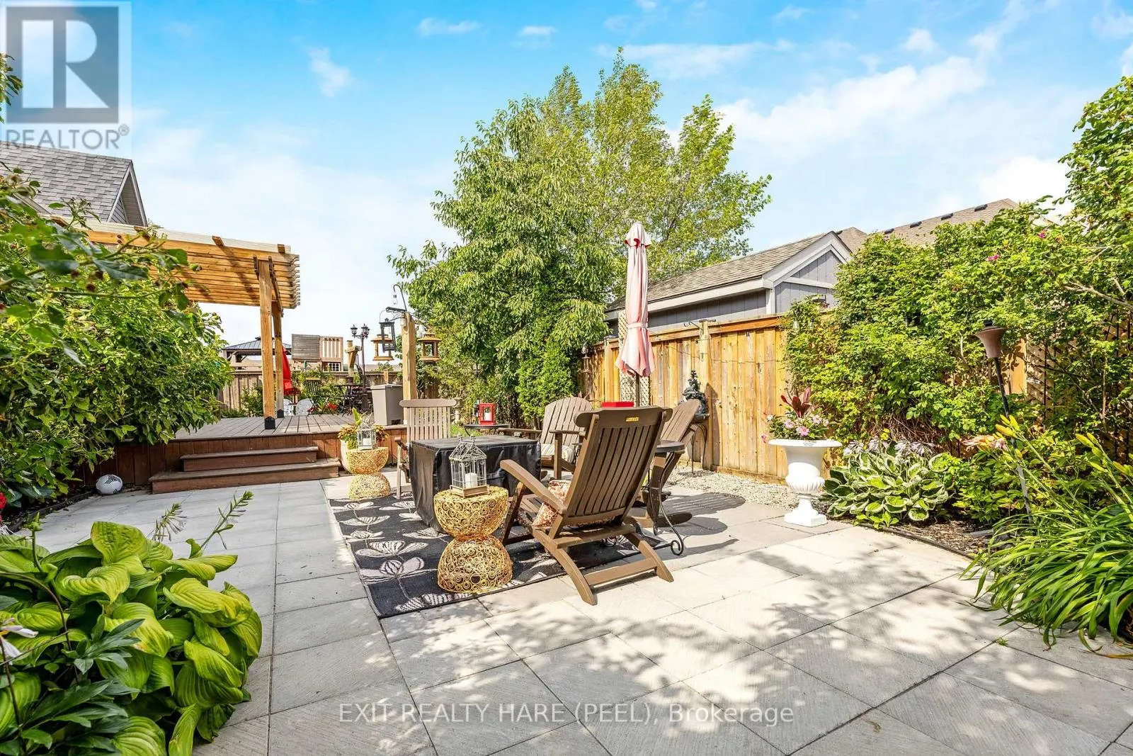 17 ANDERSON AVENUE
