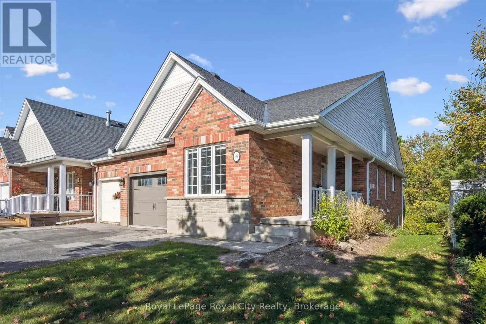 99 SCHRODER CRESCENT