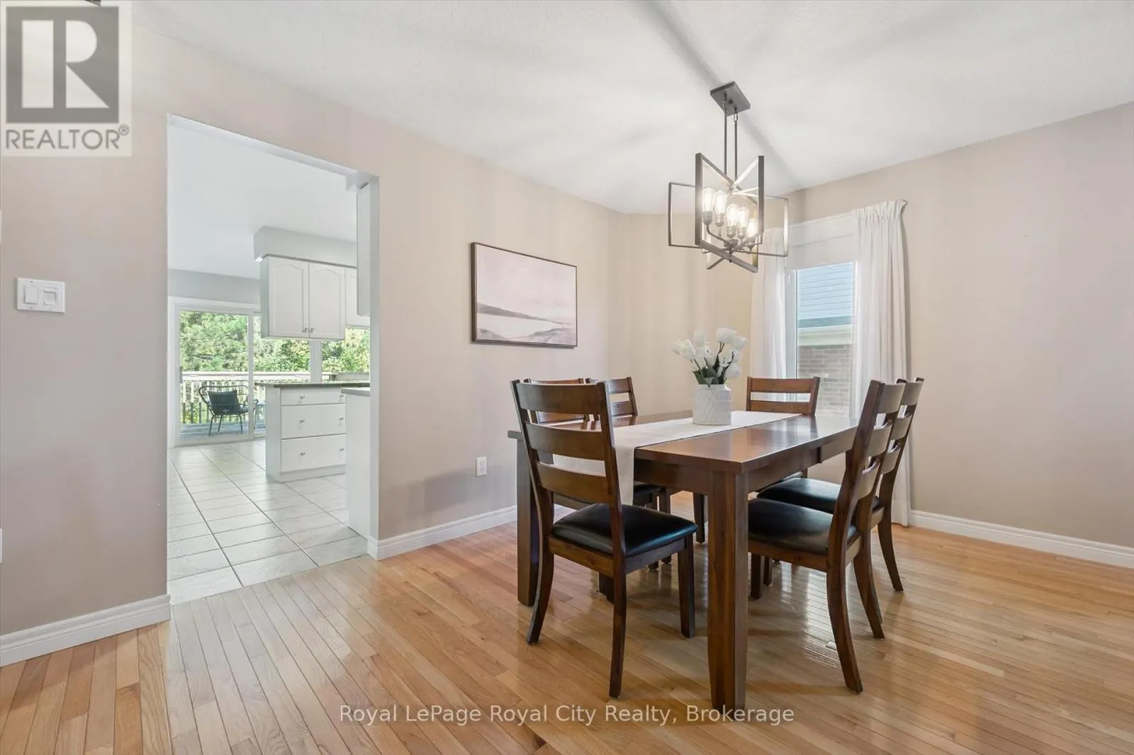 99 SCHRODER CRESCENT