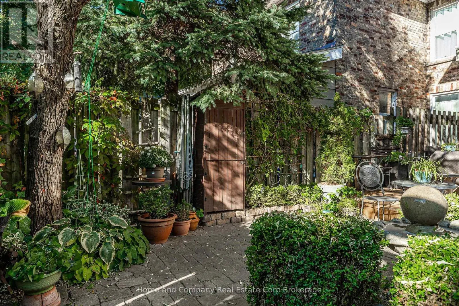 81 BLAKE STREET
