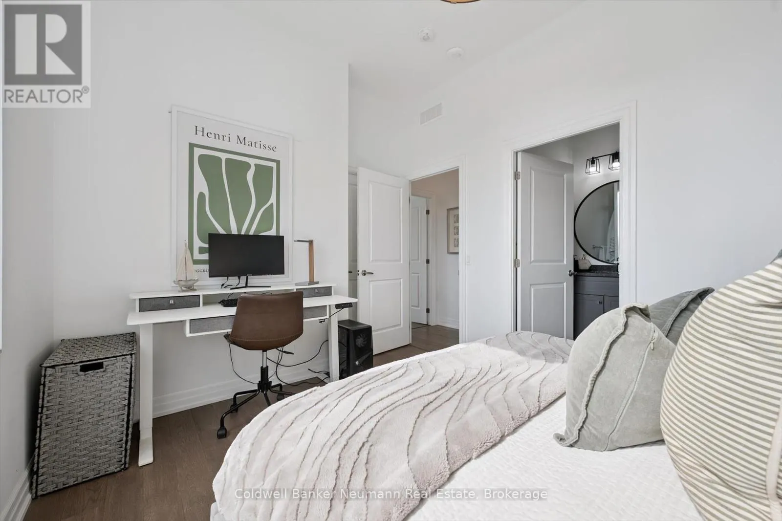 204 - 1880 GORDON STREET, #204