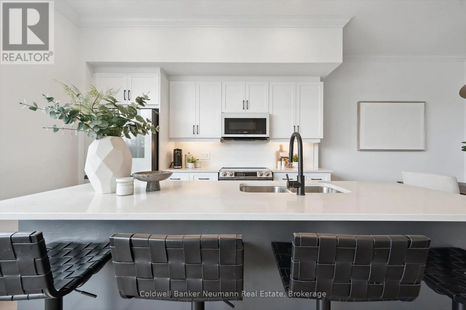 204 - 1880 GORDON STREET, #204