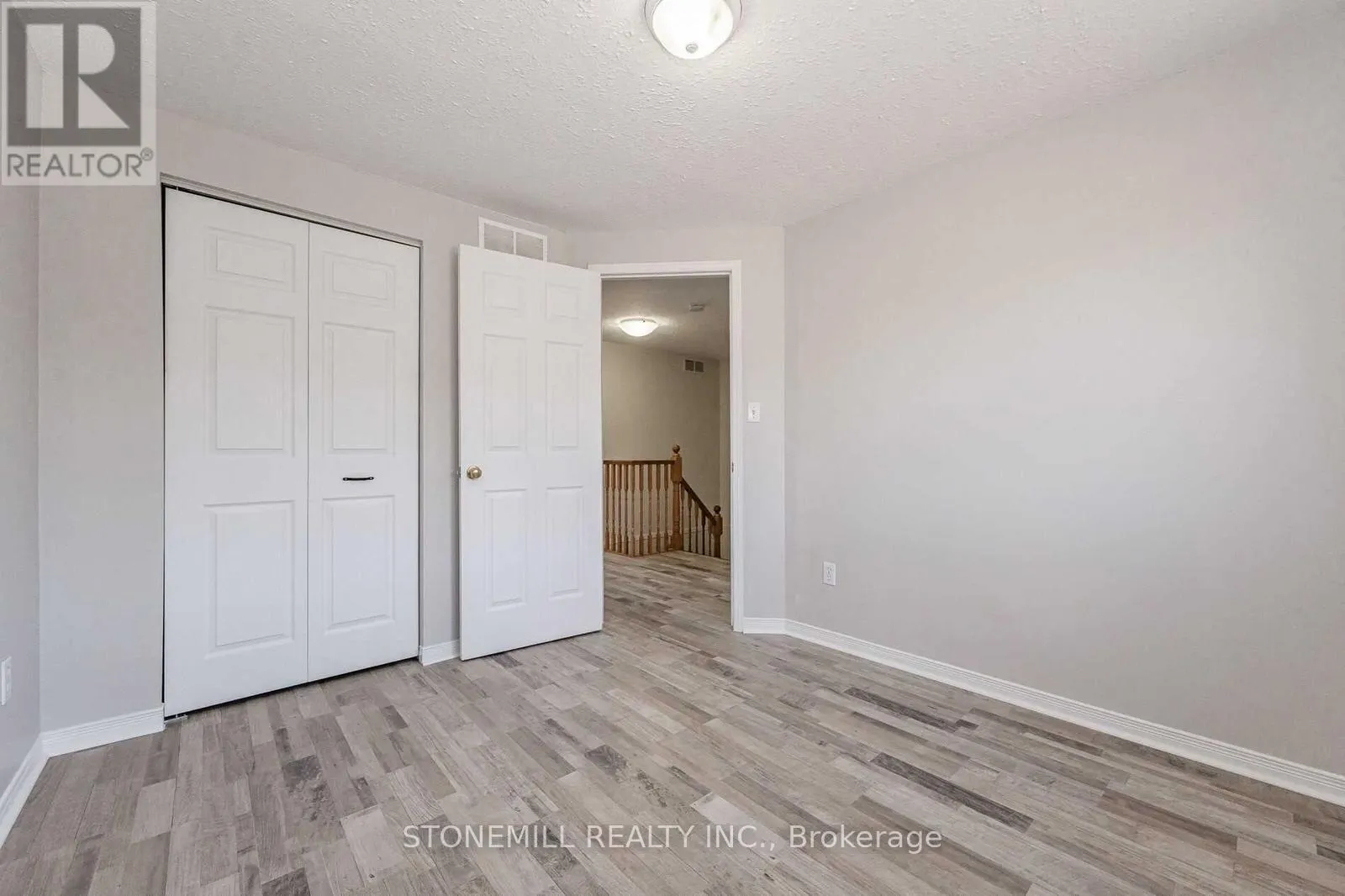 34 - 31 SCHRODER CRESCENT