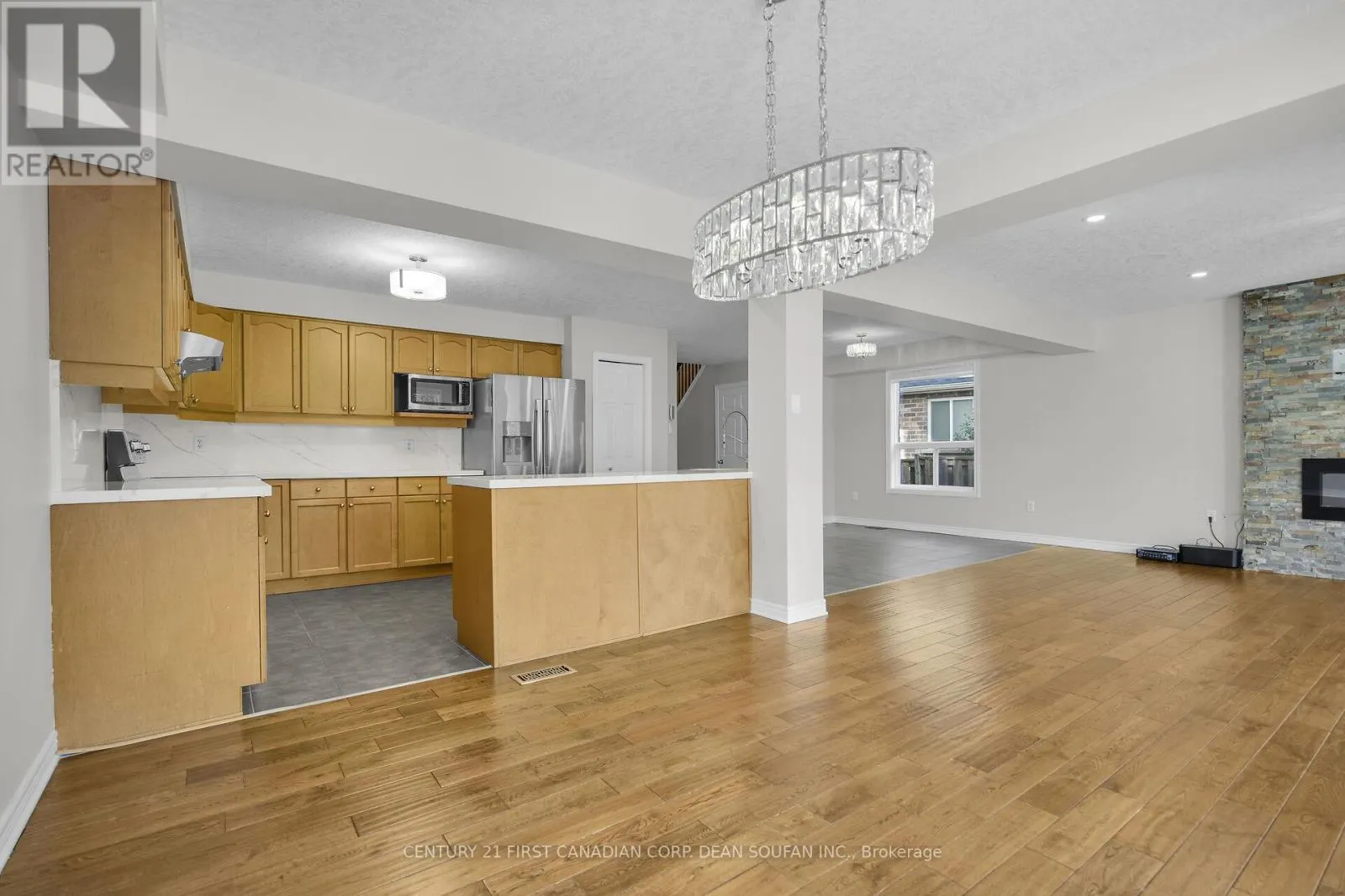 868 RUSHBROOK CRESCENT