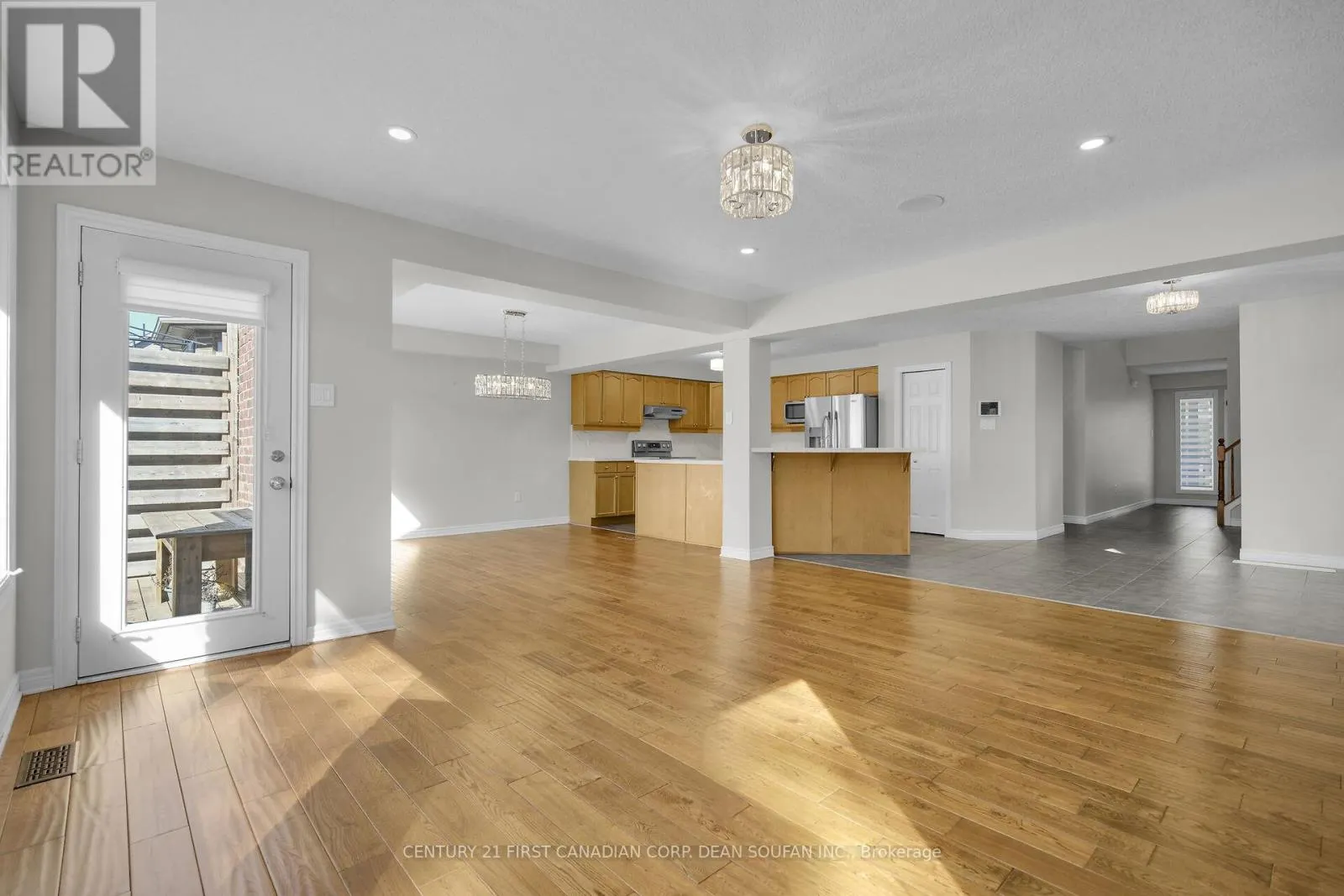 868 RUSHBROOK CRESCENT