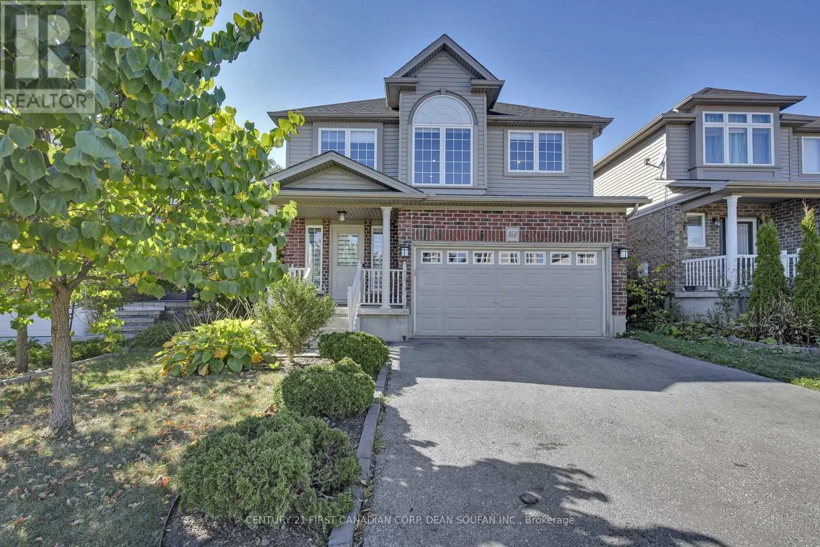 868 RUSHBROOK CRESCENT