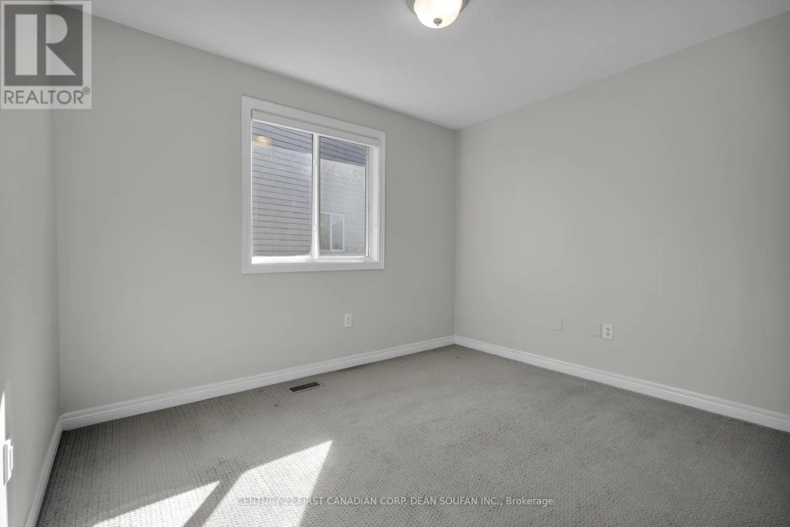 868 RUSHBROOK CRESCENT