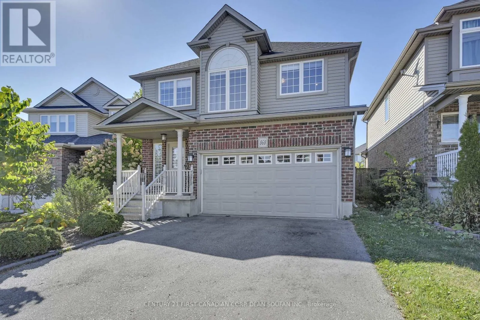 868 RUSHBROOK CRESCENT