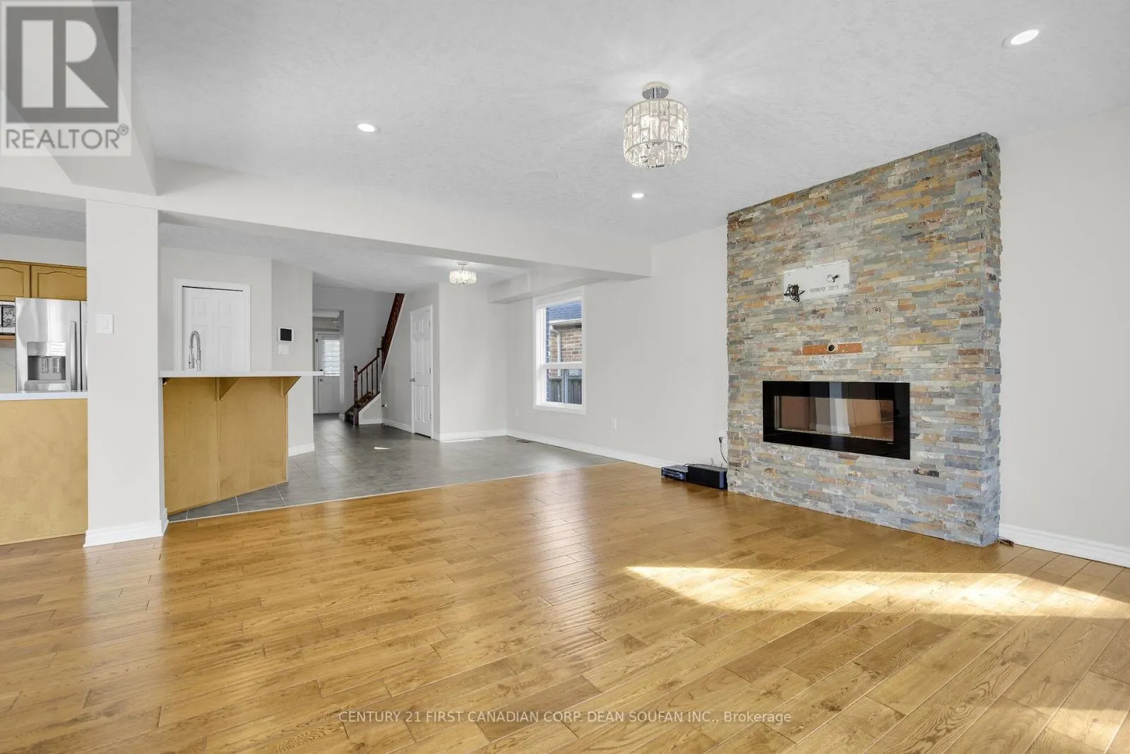 868 RUSHBROOK CRESCENT