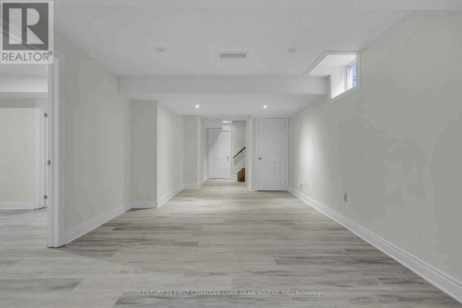 868 RUSHBROOK CRESCENT