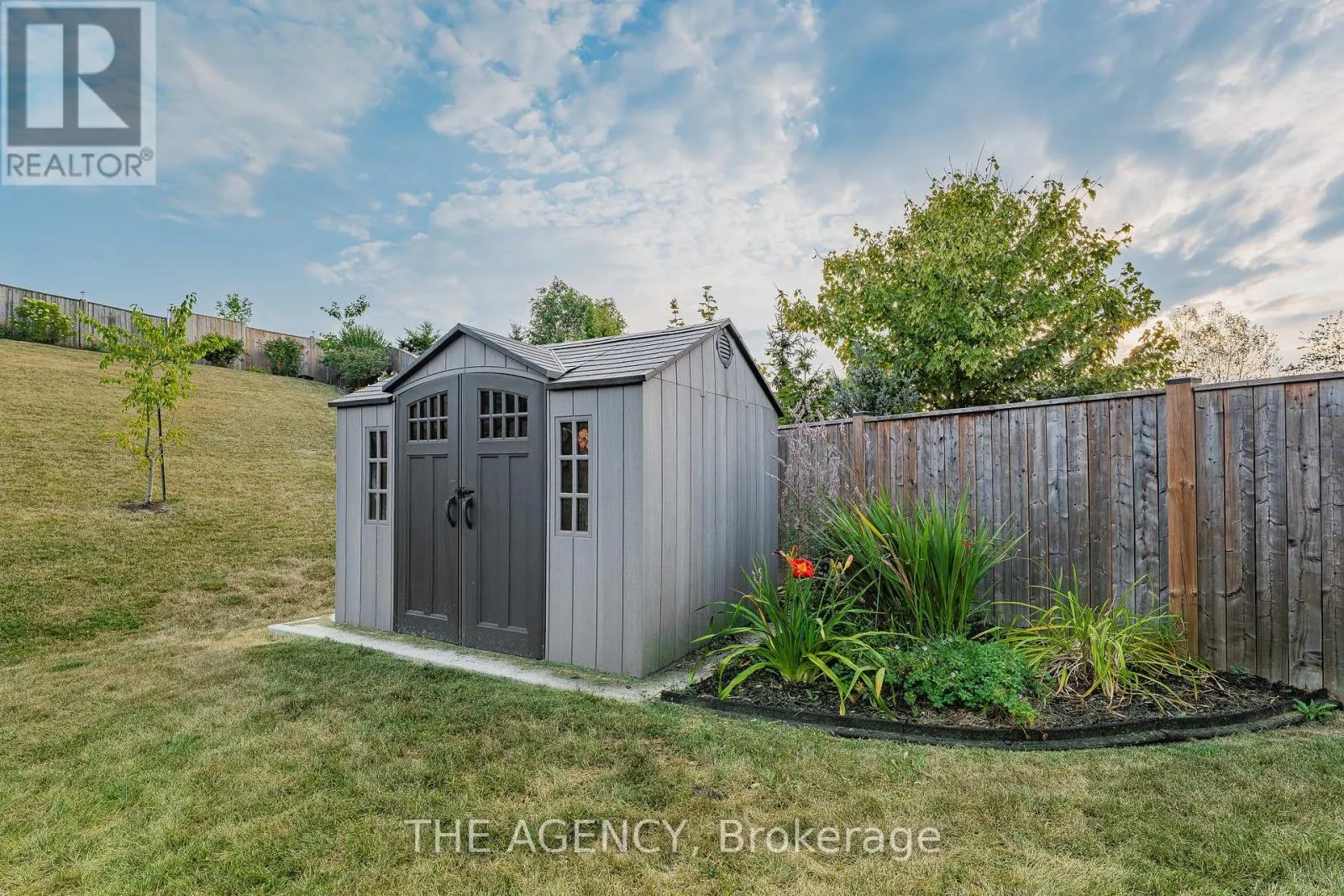 3985 LOWER COACH ROAD