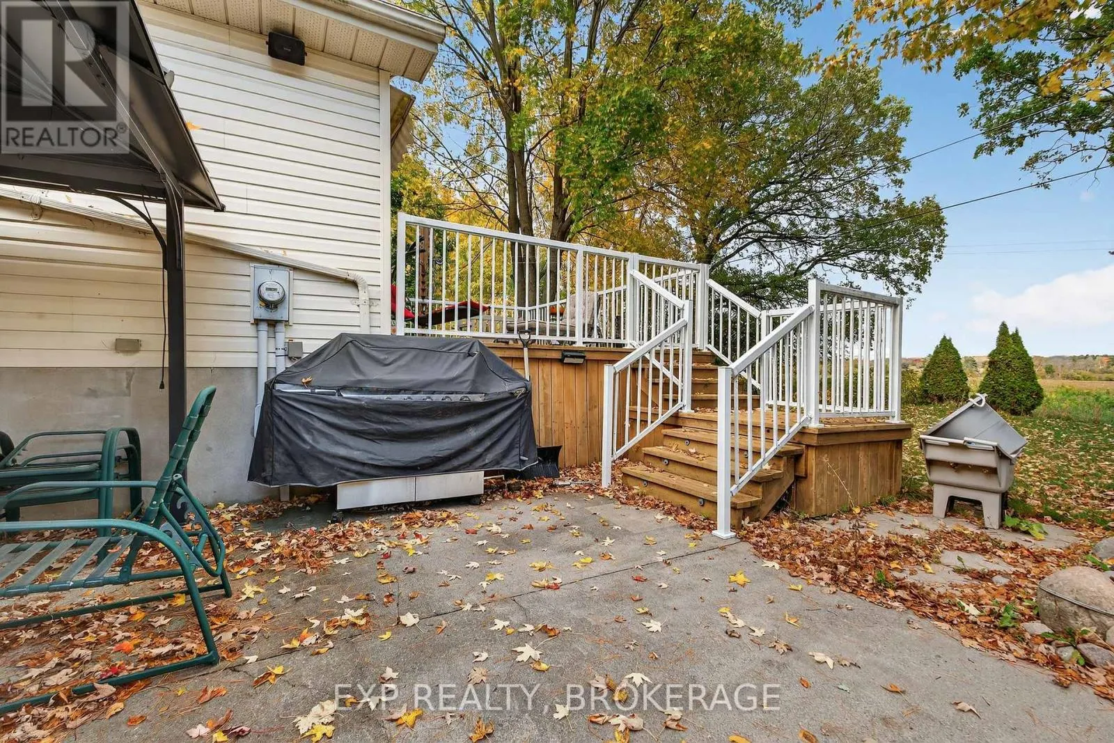 63 SOUTHWOOD CRESCENT