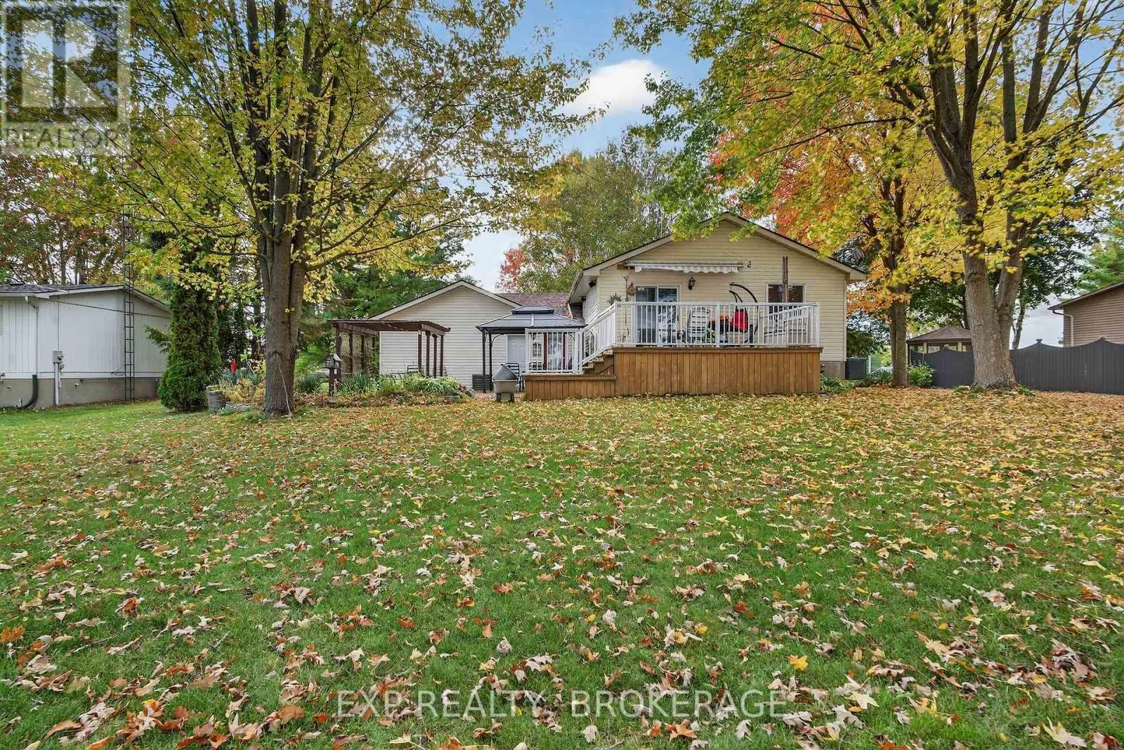 63 SOUTHWOOD CRESCENT