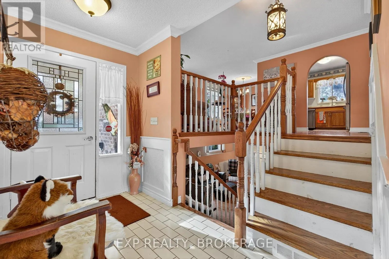 63 SOUTHWOOD CRESCENT