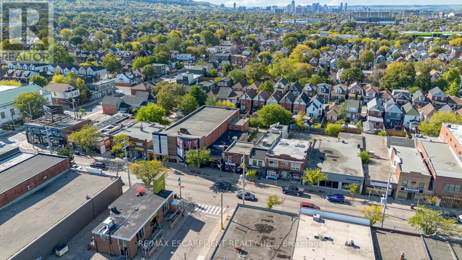 201 OTTAWA STREET N