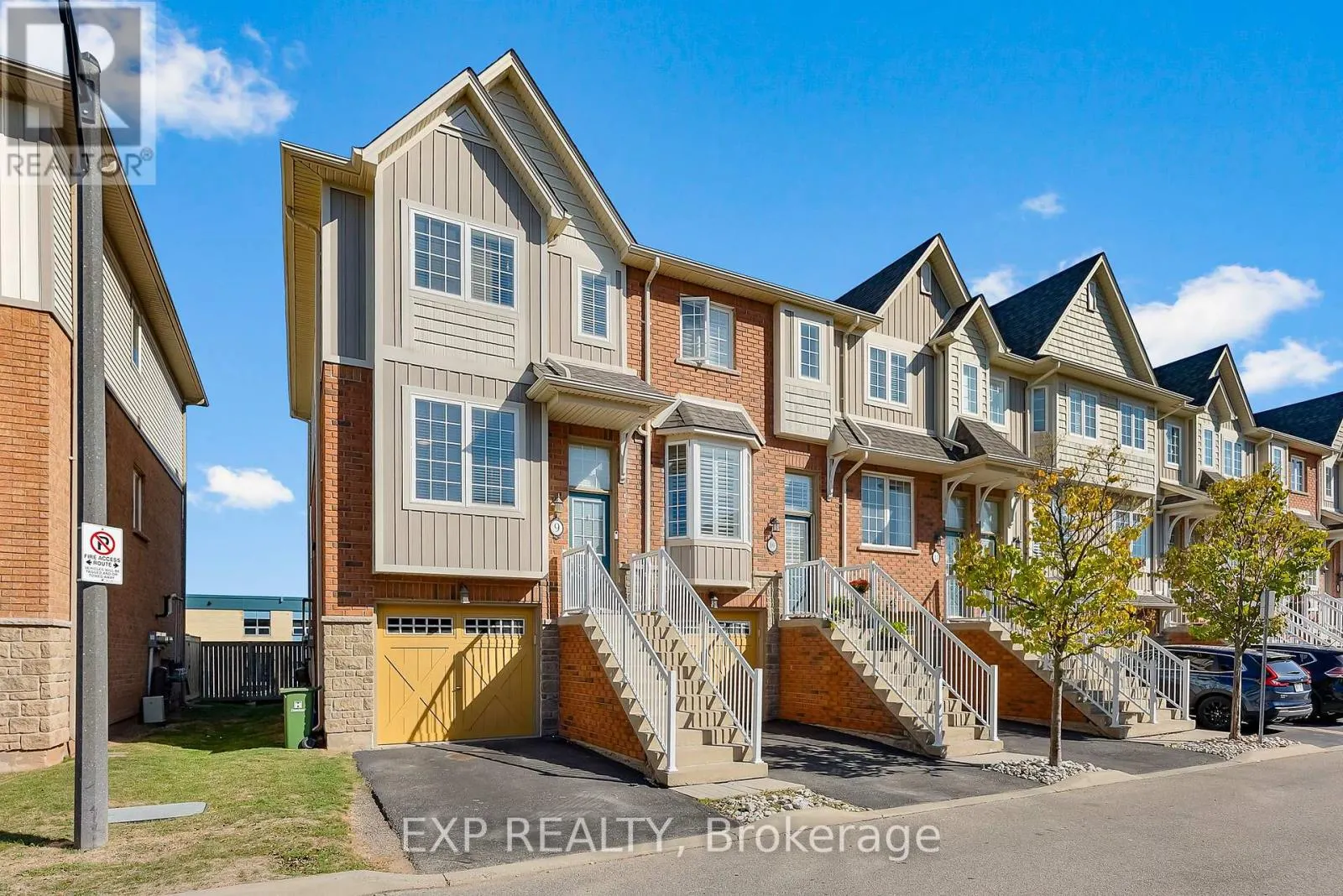 9 - 170 DEWITT ROAD, #9