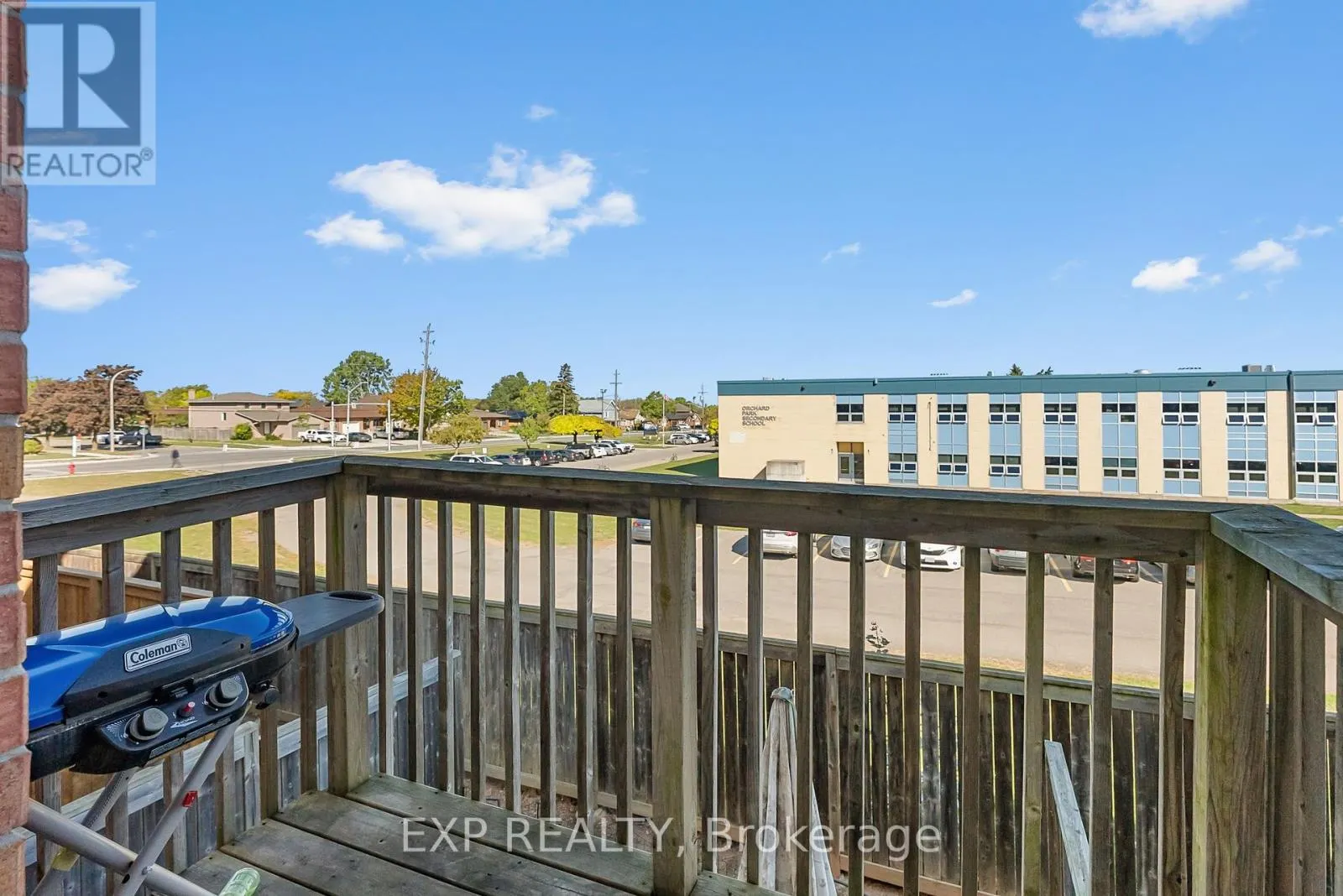 9 - 170 DEWITT ROAD, #9