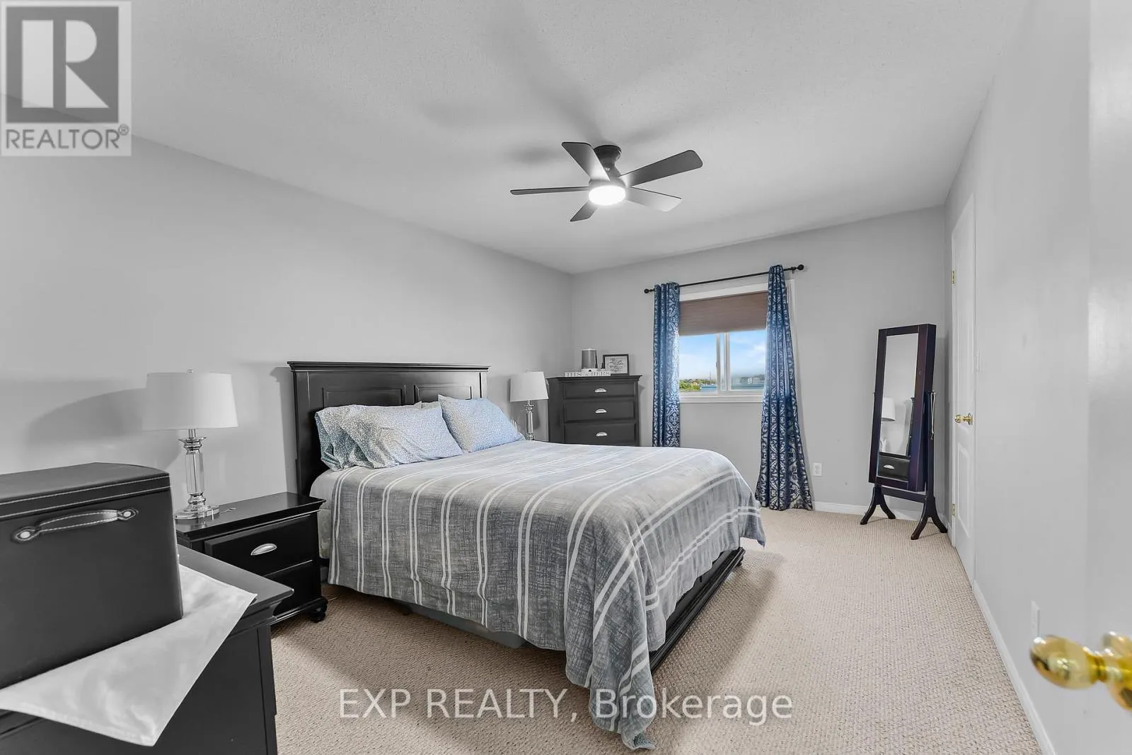 9 - 170 DEWITT ROAD, #9